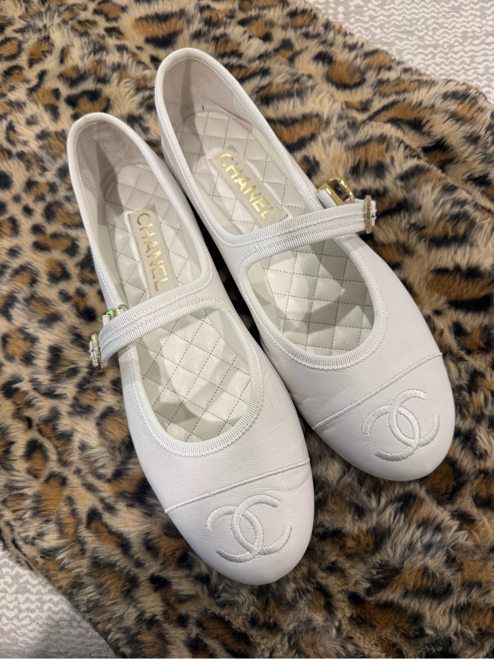 CHANEL White Quilted Mary Janes with CC Logo
